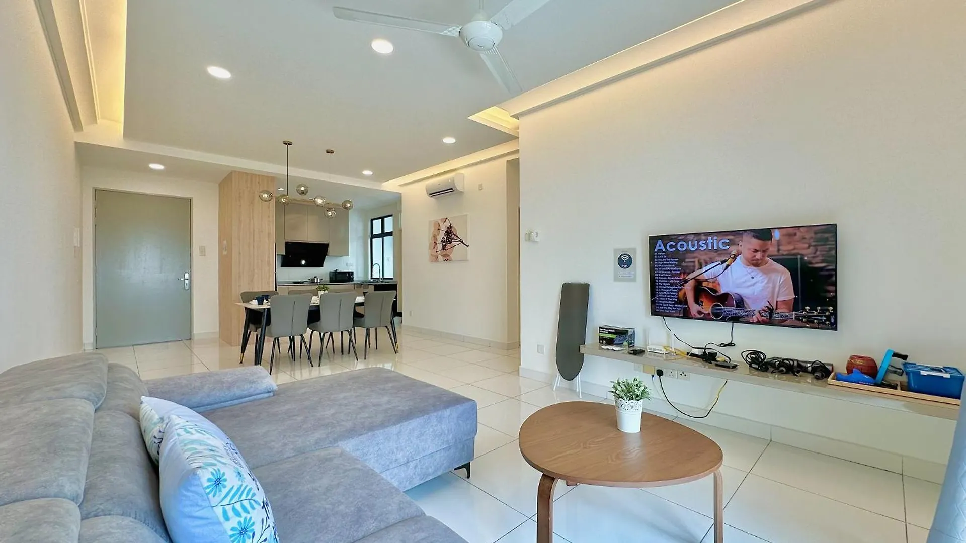 Apartment The Platino Near Paradigm Mall By Stayrene Johor Bahru