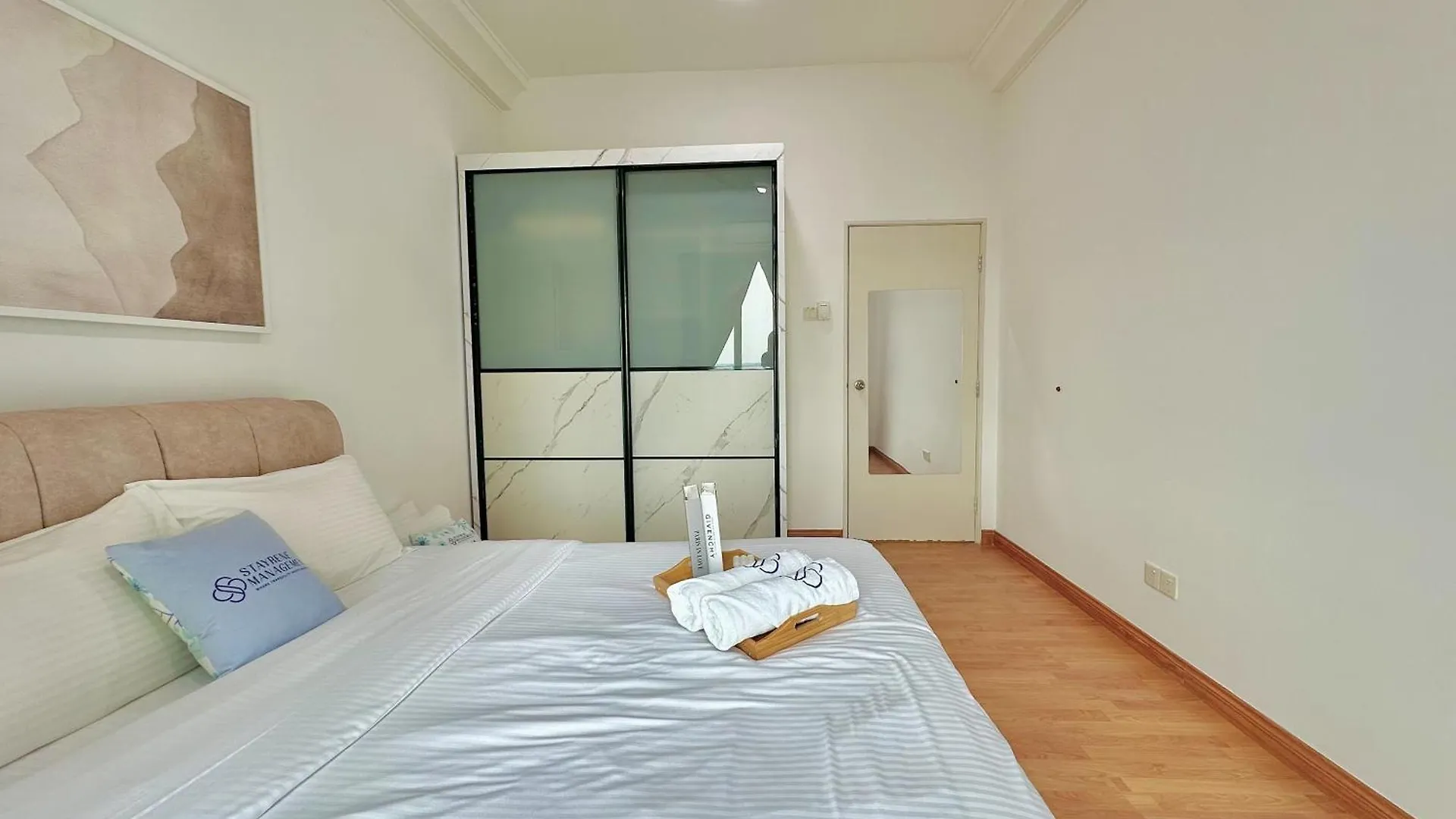 The Platino Near Paradigm Mall By Stayrene Johor Bahru Apartment