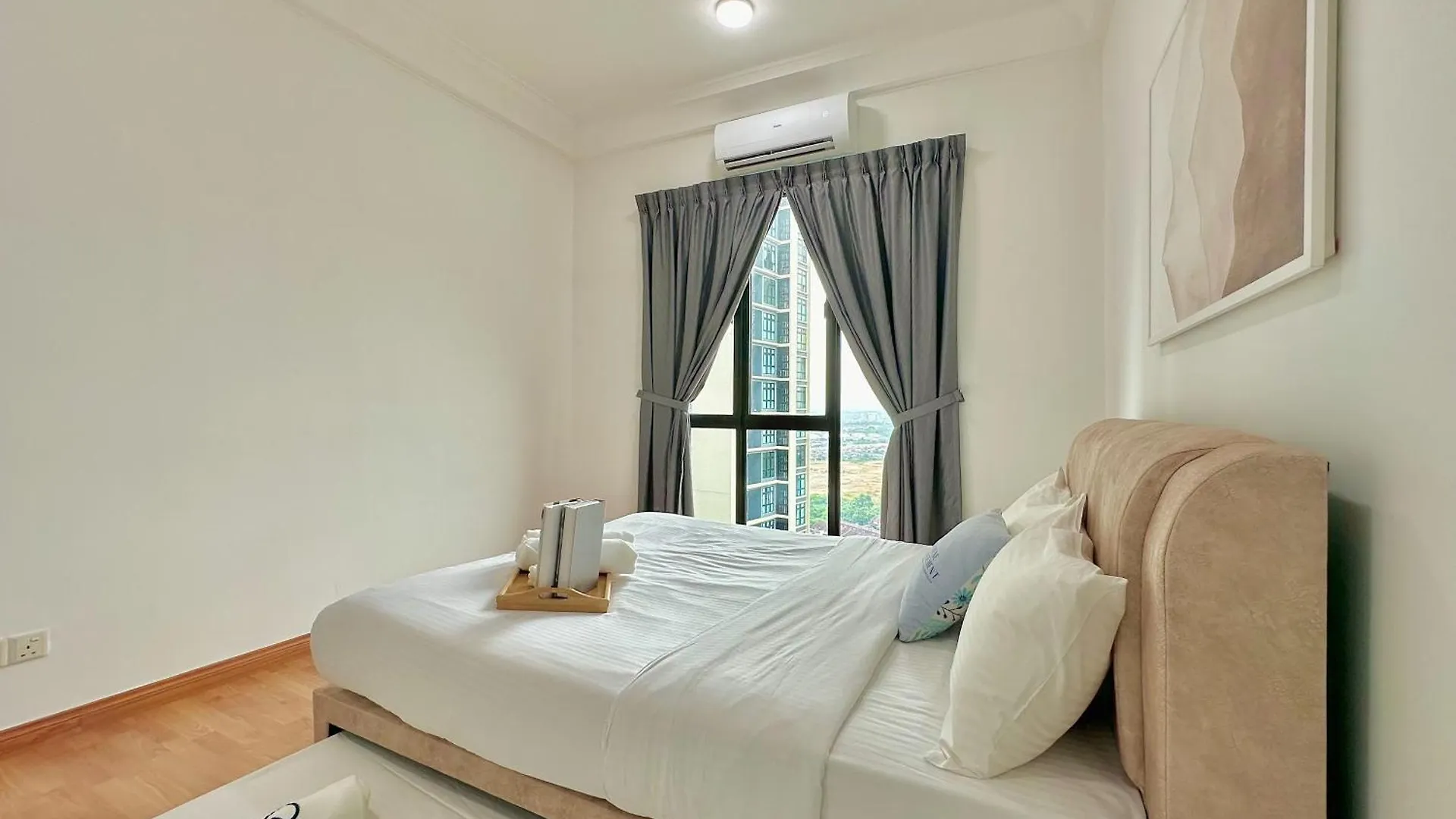 Apartment The Platino Near Paradigm Mall By Stayrene Johor Bahru