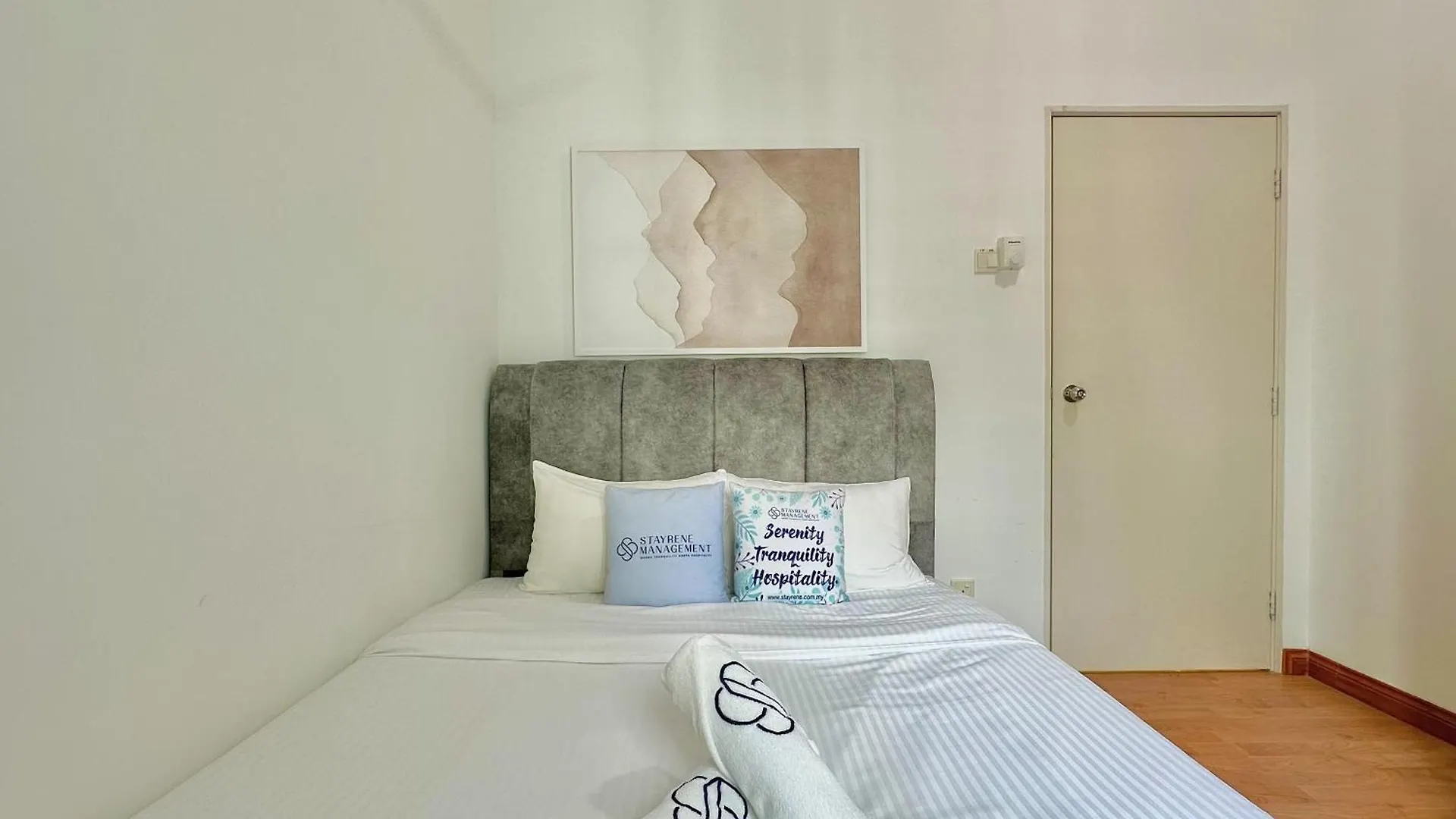 Apartment The Platino Near Paradigm Mall By Stayrene Johor Bahru