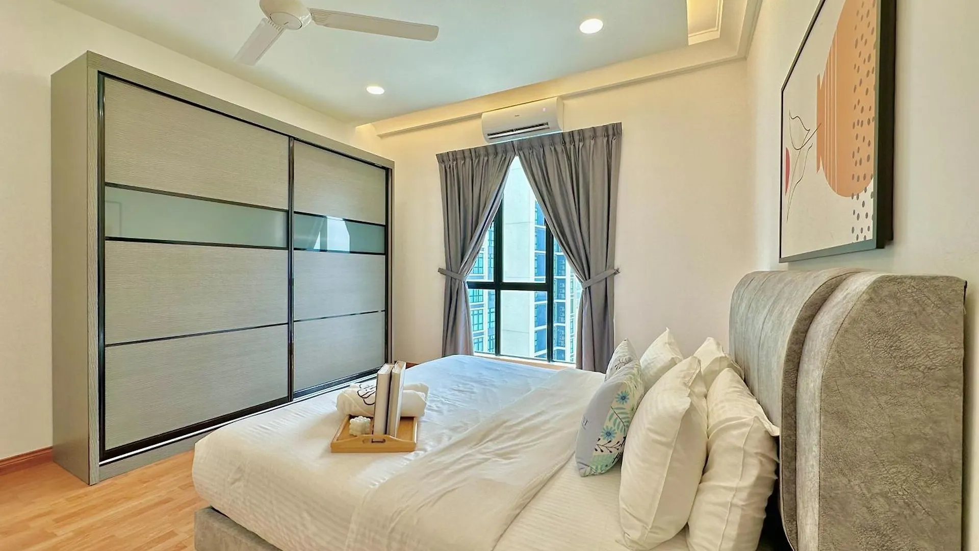 The Platino Near Paradigm Mall By Stayrene Johor Bahru 0*,