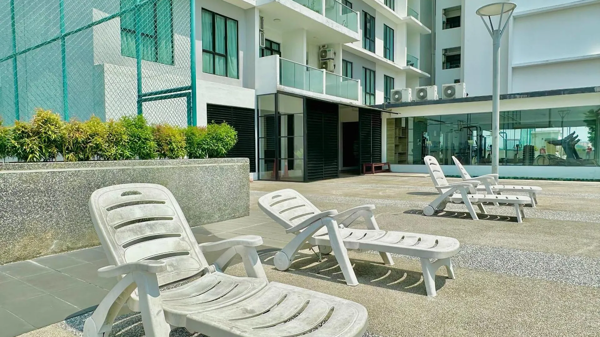 The Platino Near Paradigm Mall By Stayrene Johor Bahru Apartment
